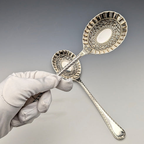 1916 British antique silver plate serving spoon pair